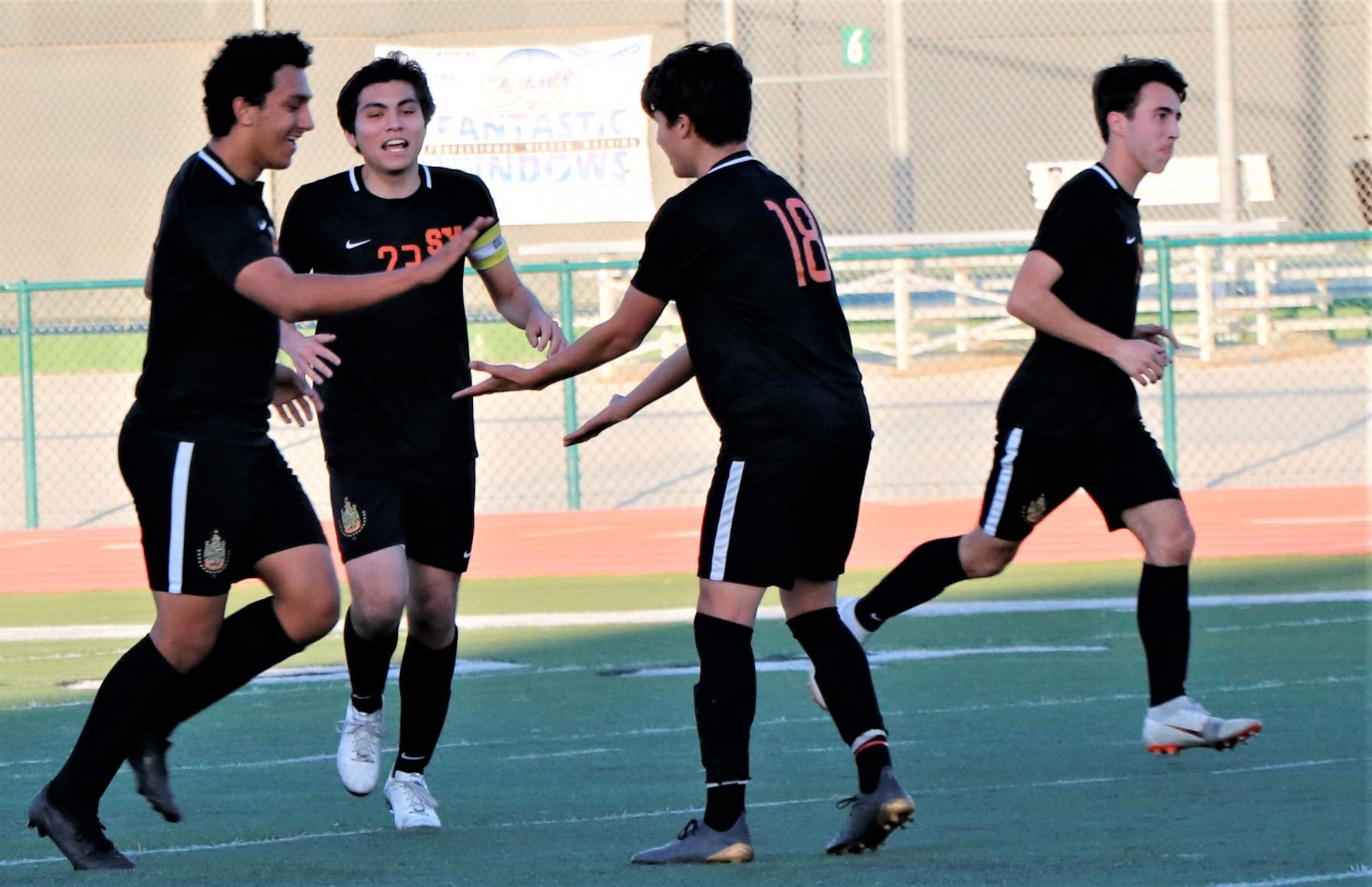 021220 SMHS SYHS BSoc 02.JPG